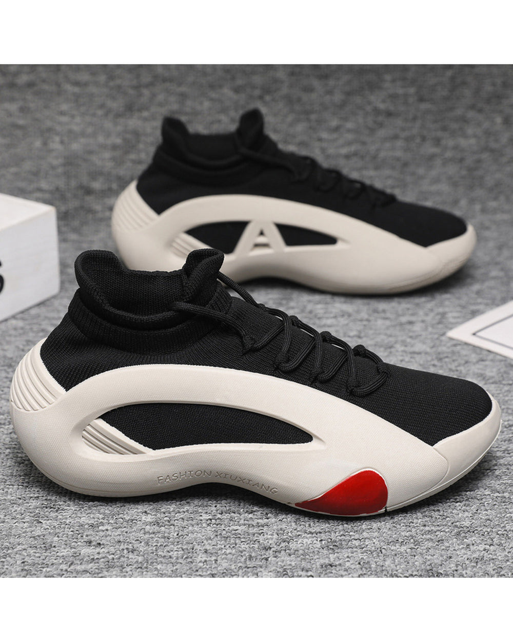 Men's Cushioned Breathable Dad Sneakers - Product Image 1