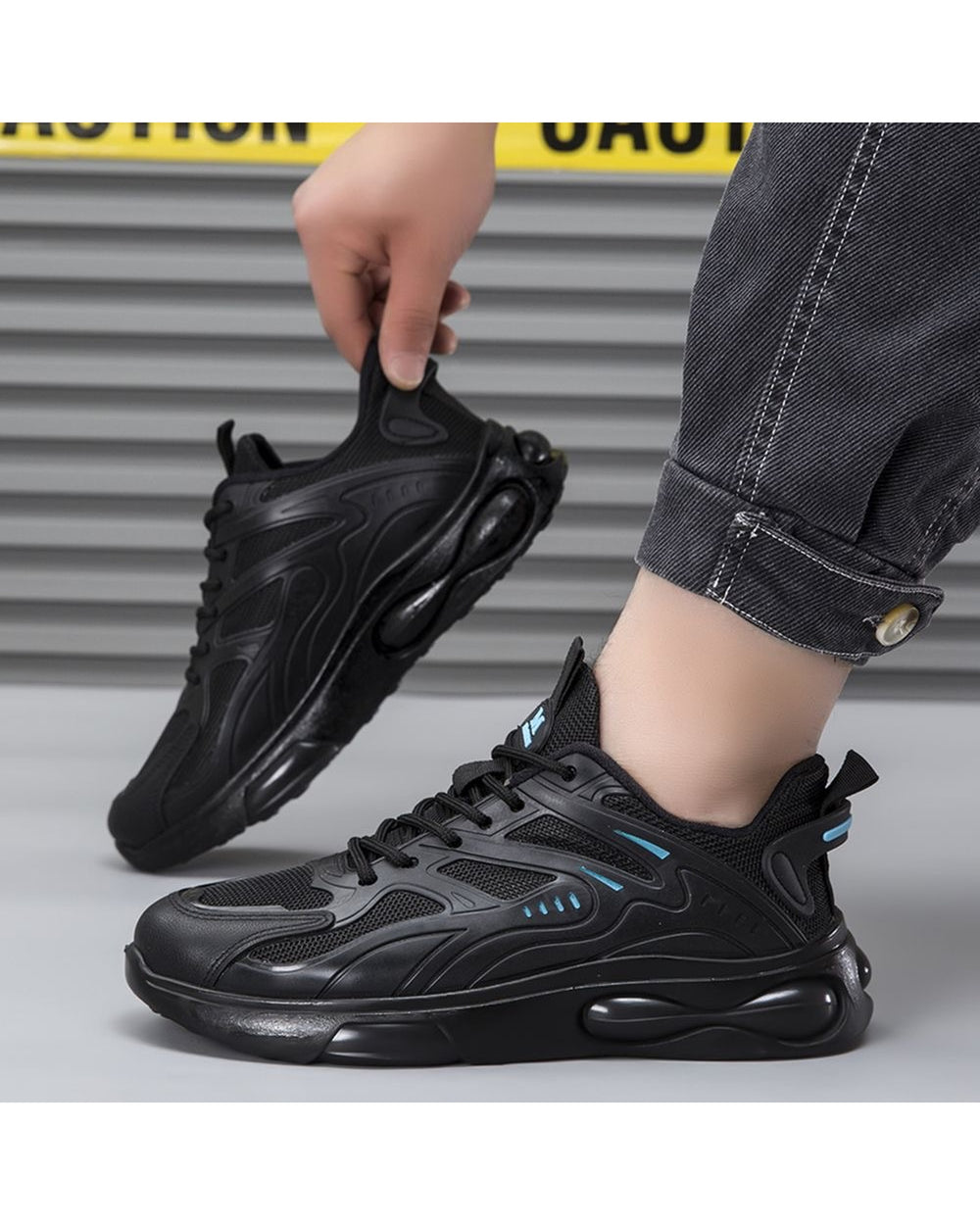 Men's Stealth Mesh Sports Sneakers - Product Image 6