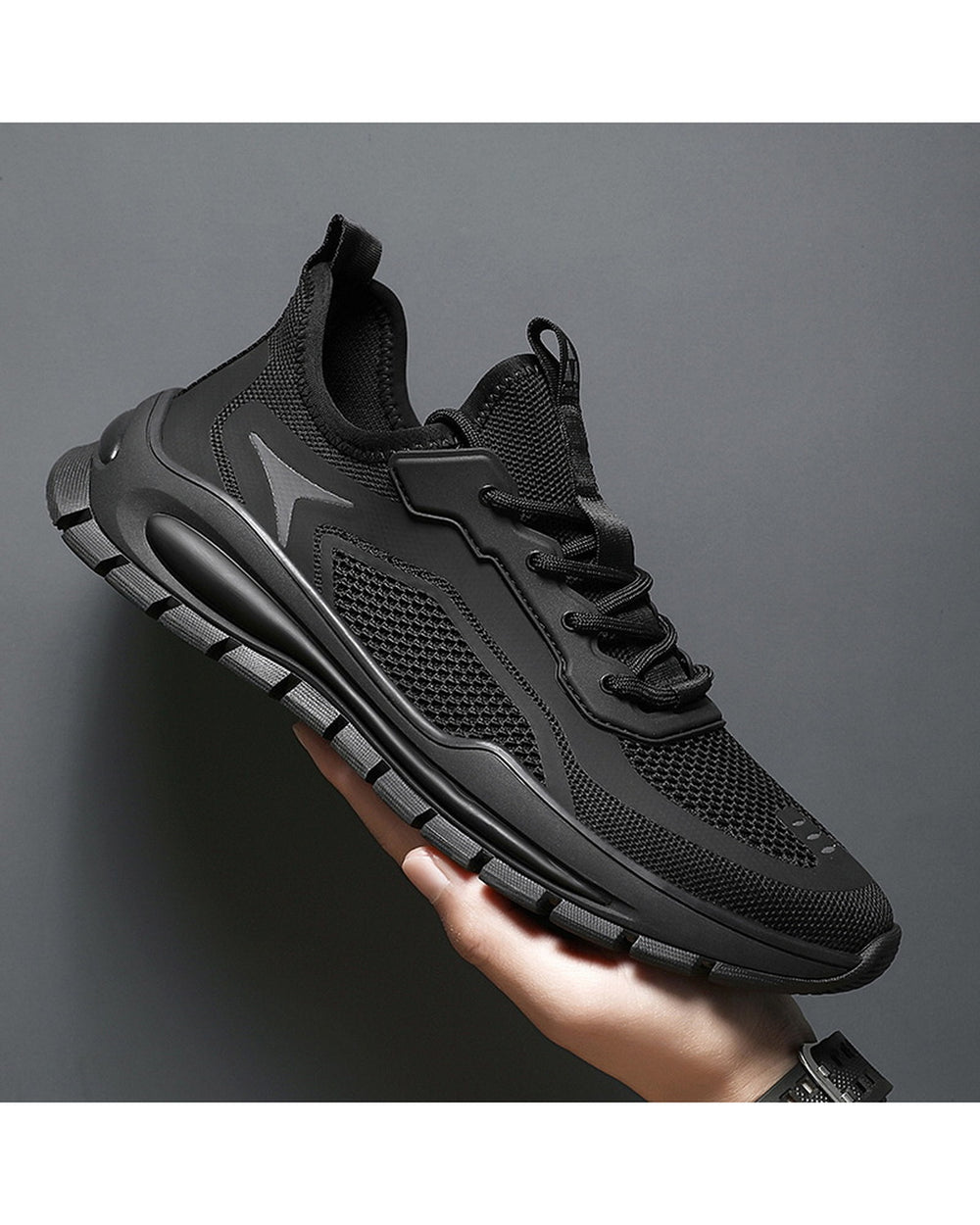 Men's Vanguard Flyknit Running Sneakers - Product Image 5